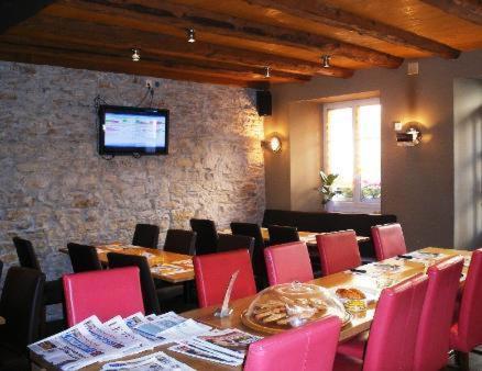 Chez Gilles Hotel Resto Bar Sa La Chaux De Fonds Esterno foto
